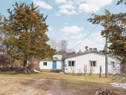 9125 Ayers, Williamsburg, MI 49690 photo 24