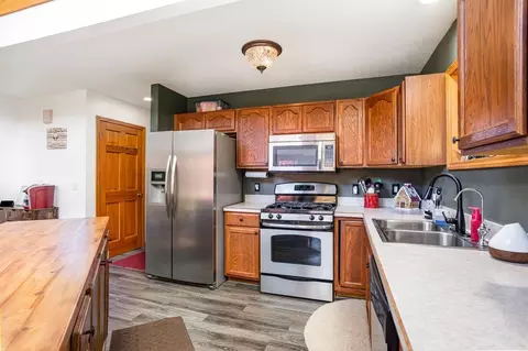 823 Valley Strm, Harrison, MI 48625 photo 8