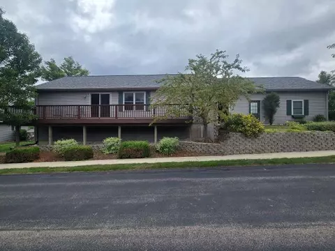 3801 Creekside, Traverse City, MI 49684