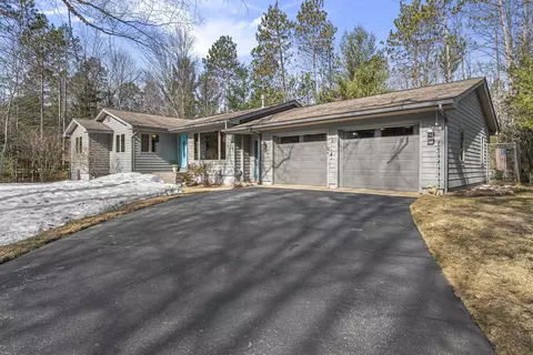 793 W Long Lk, Traverse City, MI 49685