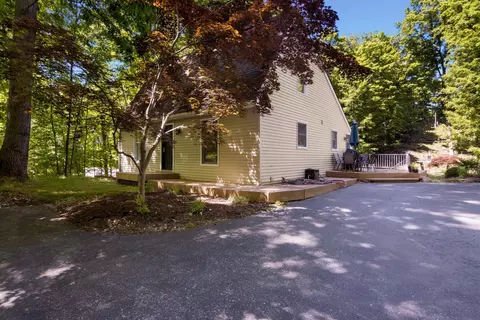 10520 S Dalzell, Traverse City, MI 49684
