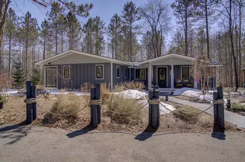 2706 E Cedar Vly, Traverse City, MI 49684