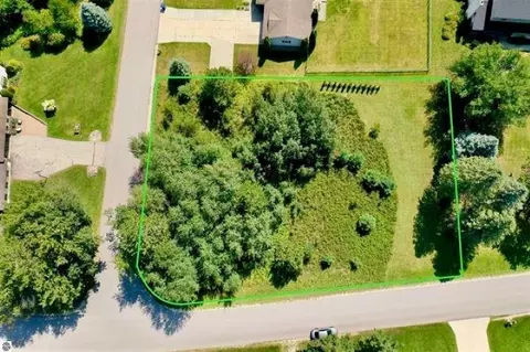 lot83 Mockingbird, Cadillac, MI 49601