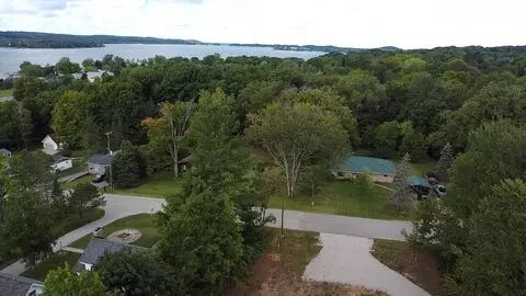 8349 Leecrest, Onekama, MI 49675 photo 17