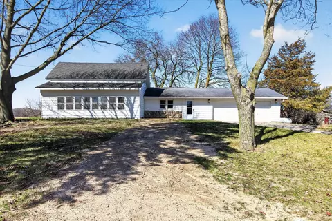 8539 Bliss, Elwell, MI 48832