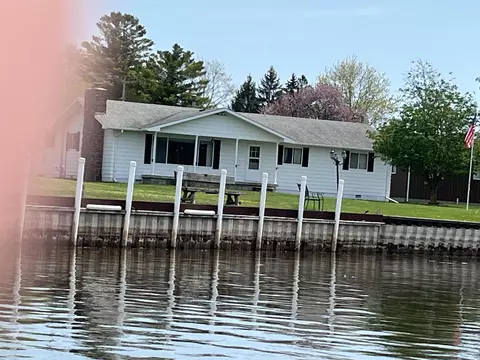 716 Allen, Au Gres, MI 48703