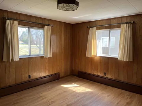 Bedroom - 716 Allen, Au Gres, MI 48703 photo 2 of 2
