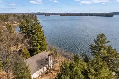 2414 Lake #7, Traverse City, MI 49685