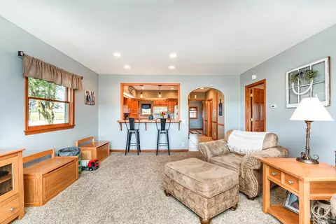 10063 E Walton, Shepherd, MI 48883 photo 10