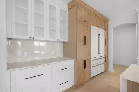 Kitchen - 4199 Wolverine, Williamsburg, MI 49690 photo 3 of 11