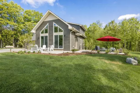 2013 E Kasson, Cedar, MI 49621 photo 2