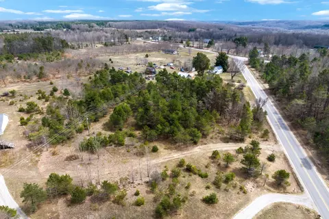 000 Case, Beulah, MI 46917 photo 3