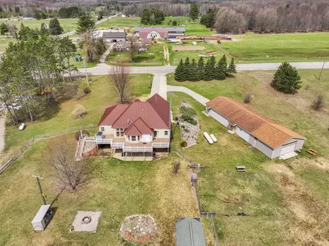 3048 E 16, Manton, MI 49663 photo 4