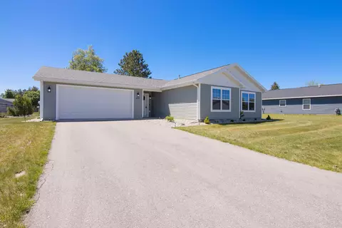 1948 Oriole, Traverse City, MI 49685