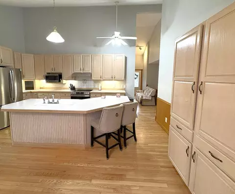 8884 Beverly, Interlochen, MI 49643 photo 12