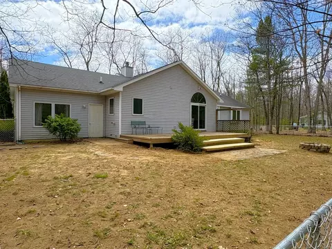 8884 Beverly, Interlochen, MI 49643 photo 4