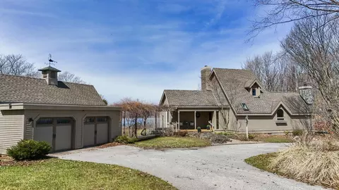 470 S Donnybrook, Suttons Bay, MI 49682