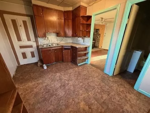 Kitchen - 2425 E Roggy, Ithaca, MI 48847 photo 1 of 1