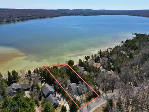 708 E Sugar Bay, Cedar, MI 49621 photo 3