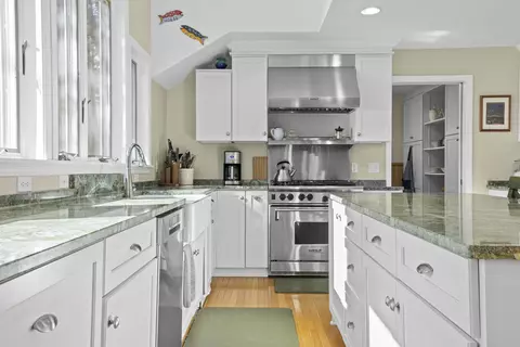 Kitchen - 348 E Sugar Bay, Cedar, MI 49621 photo 2 of 5