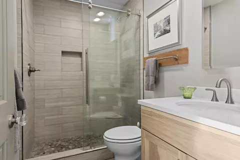 Bath - 348 E Sugar Bay, Cedar, MI 49621 photo 5 of 5