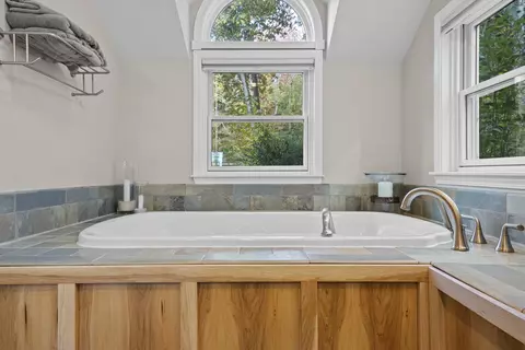 Bath - 348 E Sugar Bay, Cedar, MI 49621 photo 2 of 5