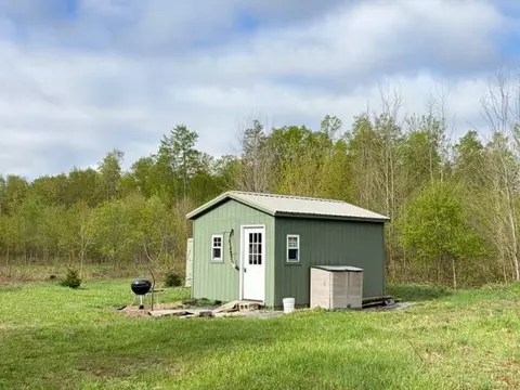 8204 NE Twin Lake Rd NE, Mancelona, MI 49659