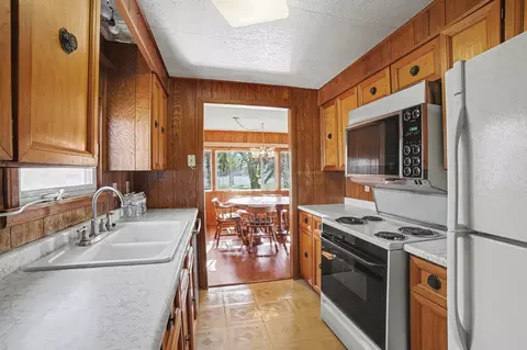 115 E Riv, Mount Pleasant, MI 48858 photo 10