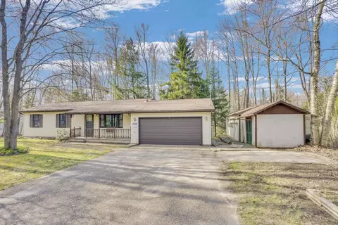143 Arbutus, Cadillac, MI 49601