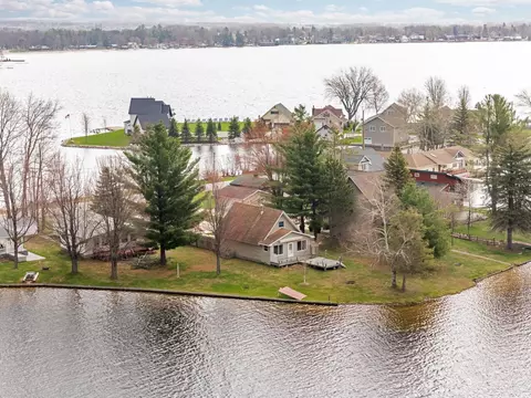 7049 W White Birch, Lake City, MI 49651