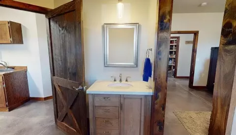 Bath - 7765 N Summerton, Clare, MI 48617 photo 3 of 3