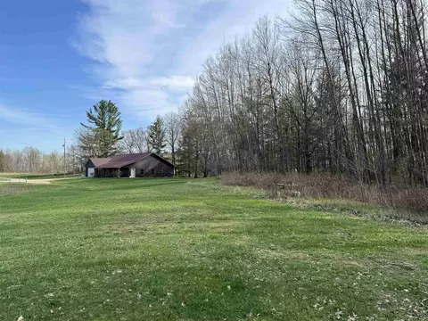 Exterior - 7765 N Summerton, Clare, MI 48617 photo 5 of 6