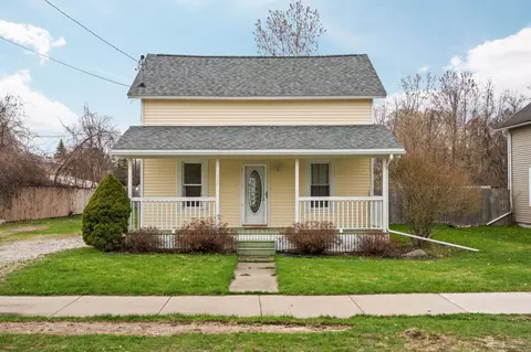 117 Rivershore, Elk Rapids, MI 49629