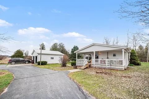 7915 S Curtis, Mount Pleasant, MI 48858