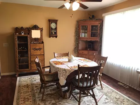 Dining - 1989 S Crapo, Ithaca, MI 48847 photo 1 of 2