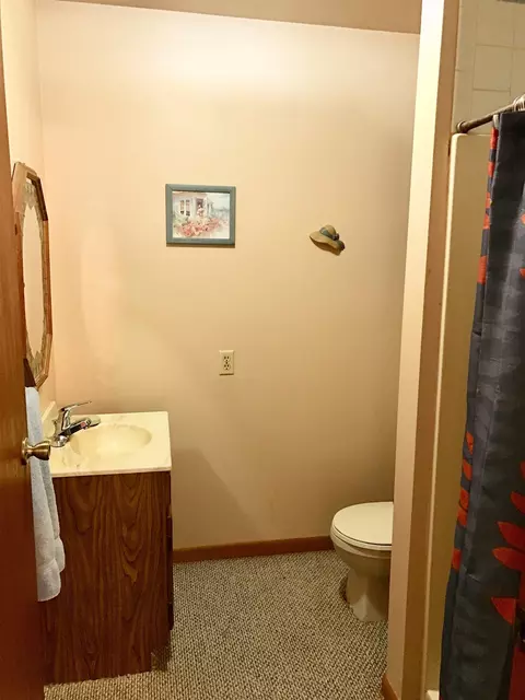 Bath - 1989 S Crapo, Ithaca, MI 48847 photo 1 of 3