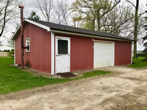 Other - 1989 S Crapo, Ithaca, MI 48847 photo 16 of 20