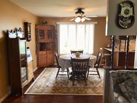 Dining - 1989 S Crapo, Ithaca, MI 48847 photo 2 of 2