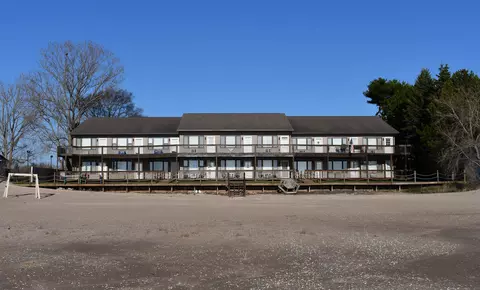 5226 Washington # 103, Oscoda, MI 48750