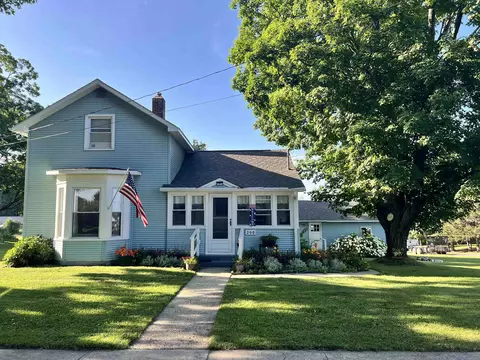 200 W Main, Leroy, MI 49655