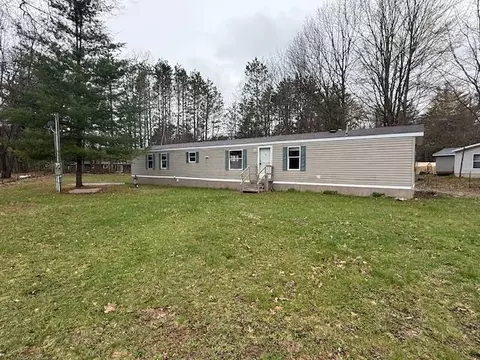 2540 S 39, Cadillac, MI 49601