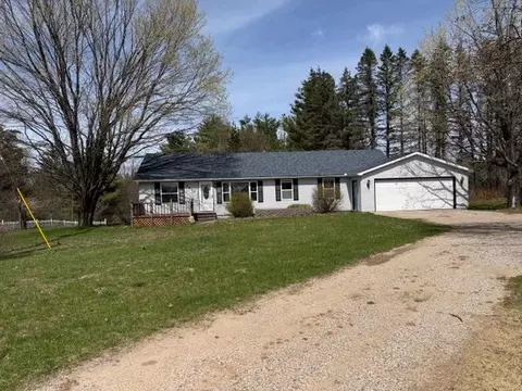 9925 E M-115, Cadillac, MI 49601