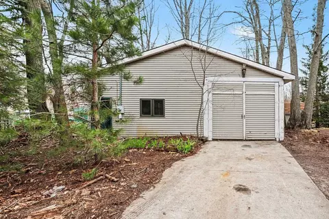 Exterior - 3044 S Point Augres, Au Gres, MI 48703 photo 10 of 12