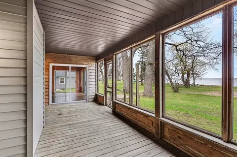Exterior - 3044 S Point Augres, Au Gres, MI 48703 photo 7 of 12
