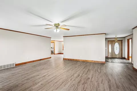 Living - 3044 S Point Augres, Au Gres, MI 48703 photo 1 of 5
