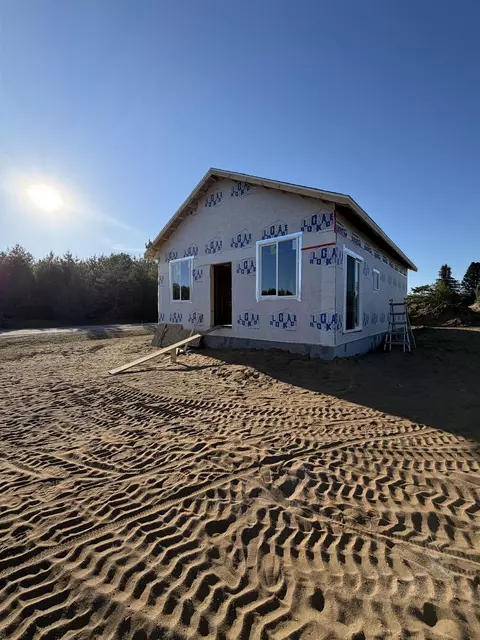 8505 Grant, Mancelona, MI 49659