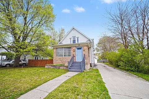 133 Allen, Alma, MI 48801