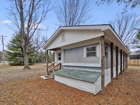 10733 Freeman, Mesick, MI 49668 photo 25