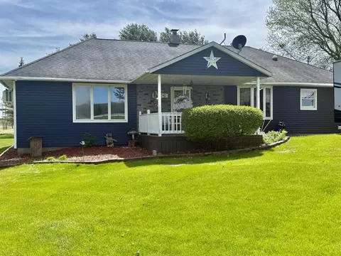 742 E Van Buren, Alma, MI 48801