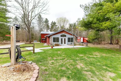 20802 E Trails End, Interlochen, MI 49643 photo 2